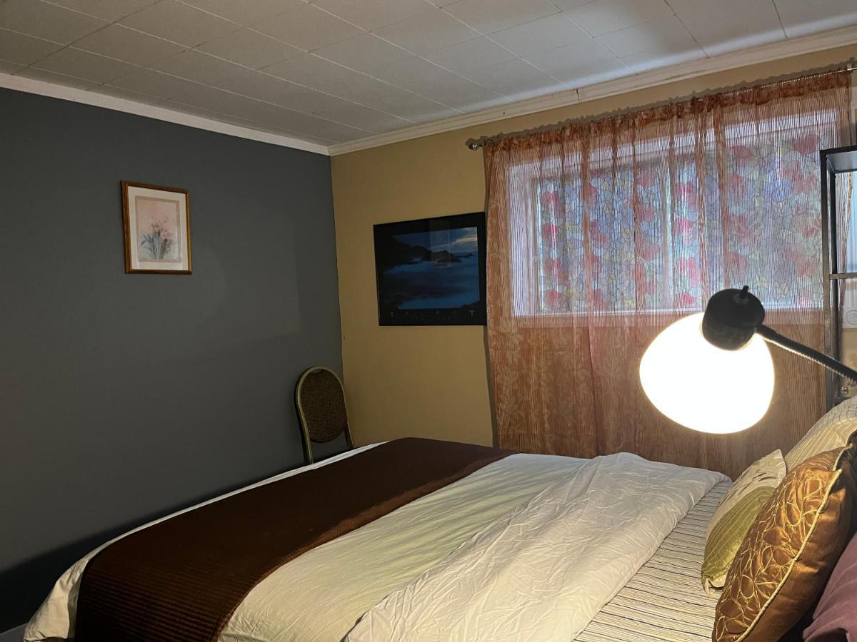Beautiful Room Close Airport! 卡加利 外观 照片